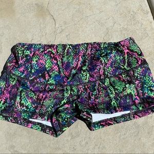 Fleo Shorts